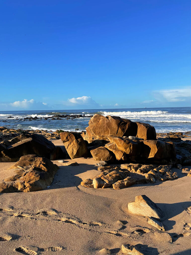 rockes on the beach Vila Nova de Gaia