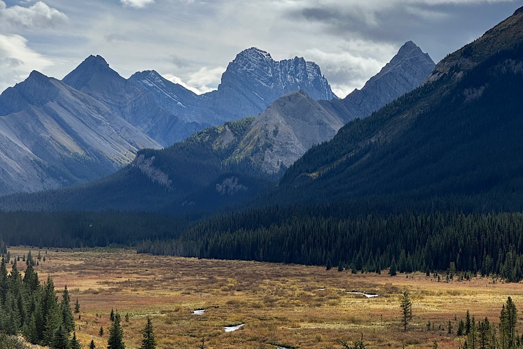 Peter Lougheed Provincial Park